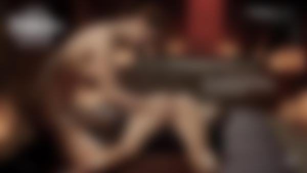 Tangkapan layar # 10 dari film Pijat Ritual Tantra