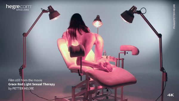 Skærmgreb #5 fra filmen Grace Red Light Seksuel terapi