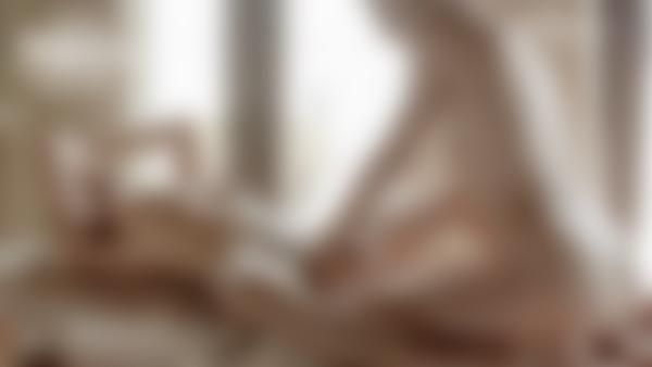 Schermopname #12 uit de film Lingam ter ere van orale massage