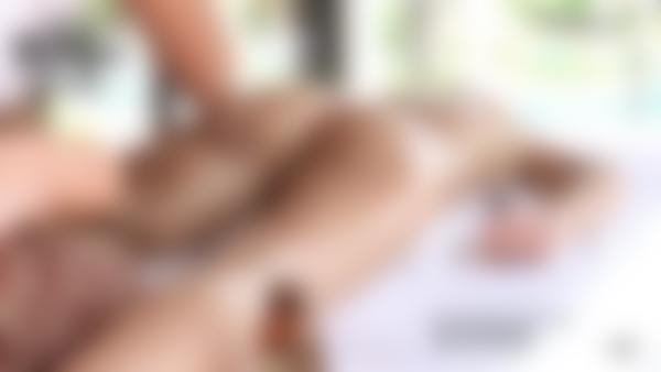 Captura de tela #9 do filme Massagem Nude Tailandesa