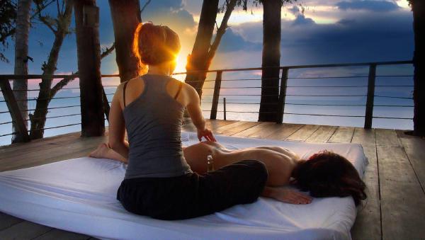 Klimax-Massage bei Sonnenuntergang