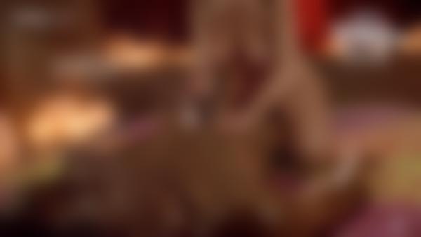 Екранна снимка №10 от филма Тантрически масаж