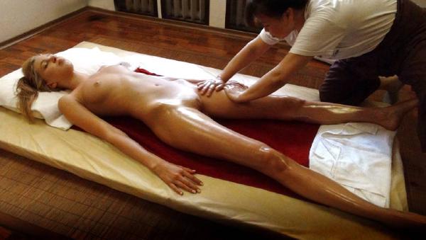 Терапевтичен тайландски масаж