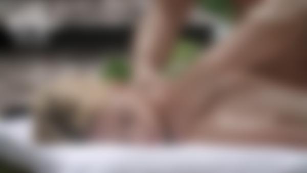 Captura de tela #10 do filme Massagem Tantra Tropical