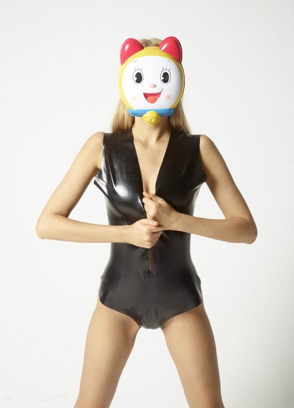 Bilde #4 fra galleriet Aleksandra lateksfetisj