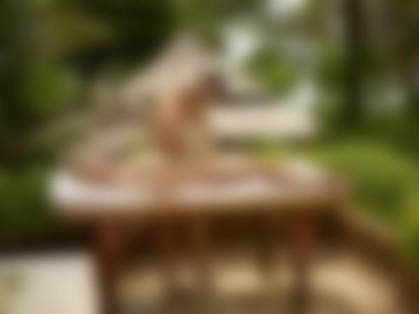 Изображение №9 от галерията Тантрическо докосване на Ариел и Алекс