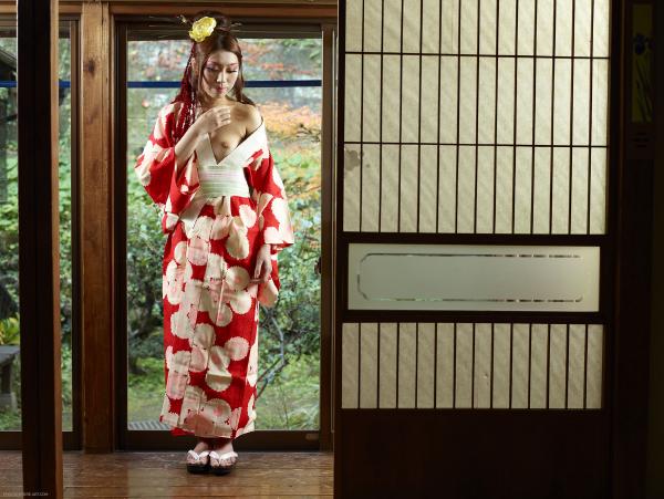 Bild #2 aus der Galerie Chiaki Geisha Zuhause