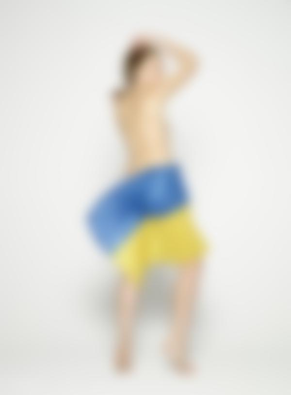 Image n° 9 de la galerie Cindy Ukraine à nu