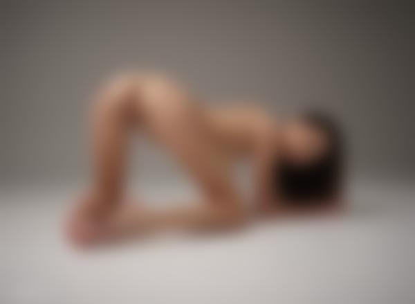 Image #9 from the gallery Cristin nude shoot