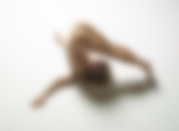 Kuva #10 galleriasta Darina L bodyscapes