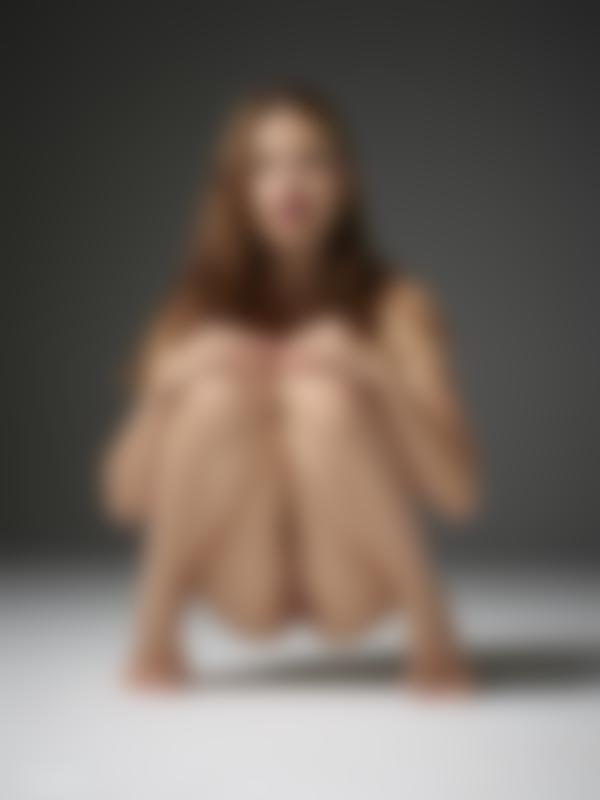 ギャラリー9の画像番号ジェナヌードフォトセッション