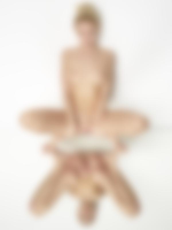 Afbeelding #10 uit de galerij Marika poesjeskracht