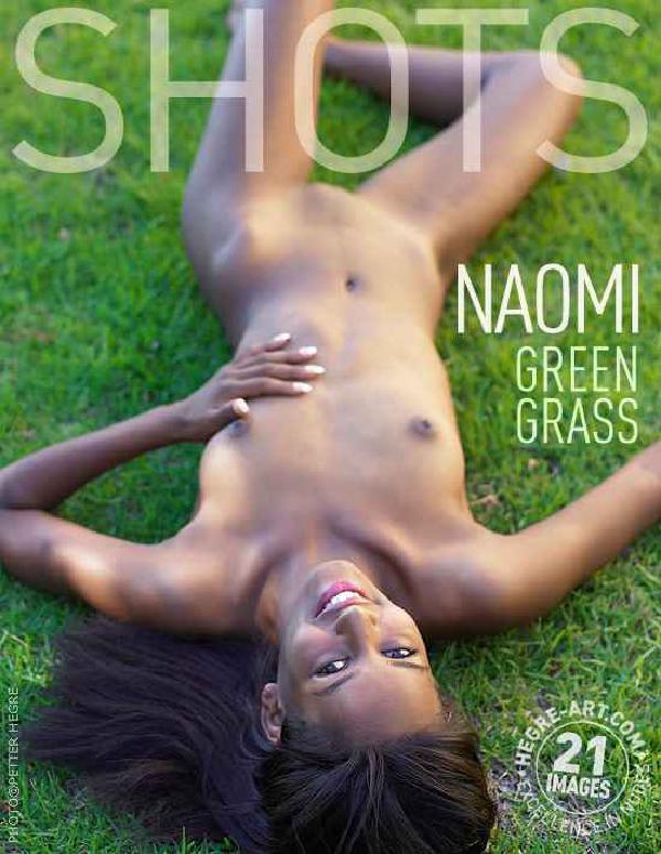 Naomi césped verde