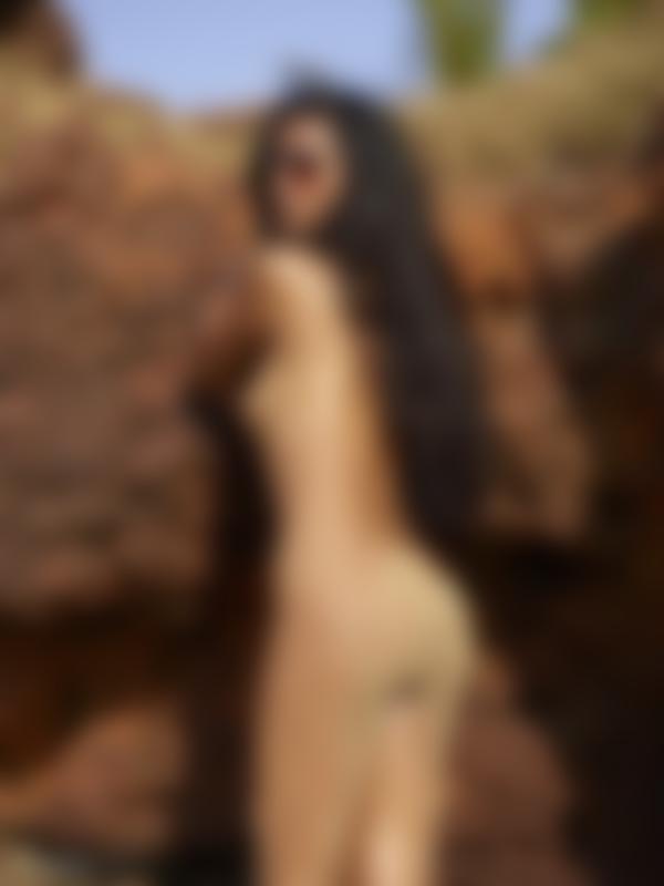 Изображение №11 от галерията Въведение в Нуна