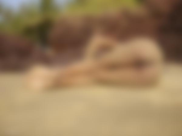 Image #8 from the gallery Nuna miss India