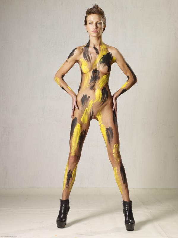 Image #2 from the gallery Olena O black and yellow