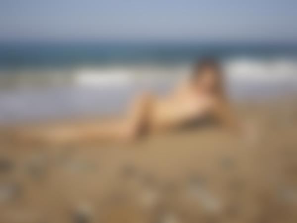 Image #9 from the gallery Taya beach body